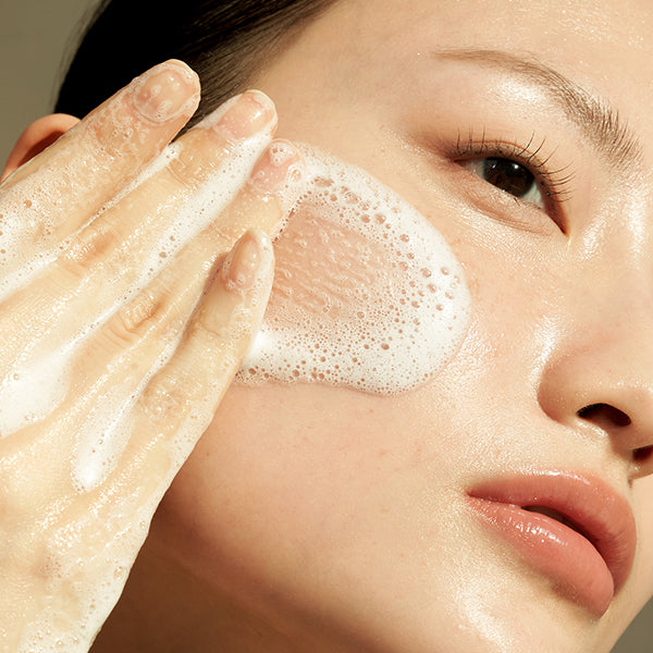 Dear Klairs - Gentle Black Facial Cleanser